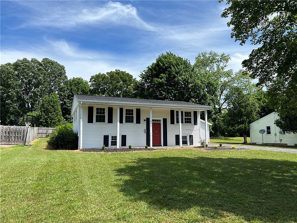 107 North Ave, Newark, NY 14513 MLS R1481138 Zillow