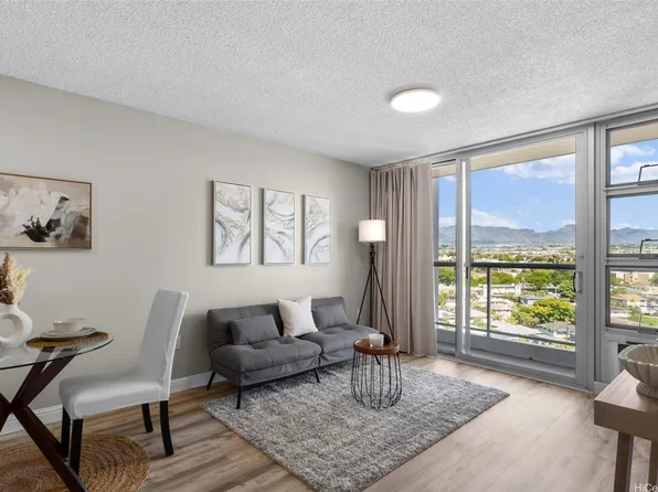 94-979 Kauolu Pl APT 1212, Waipahu, HI 96797