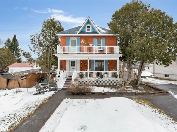 23 River St, Severn, ON L0K 1E0
