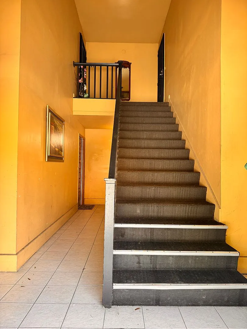 Building Photo - 3916 Corrida Ct #3