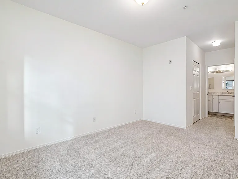 3221 SW Avalon Way #313 — Photo 17
