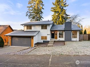 19819 138th Ave SE, Renton, WA 98058