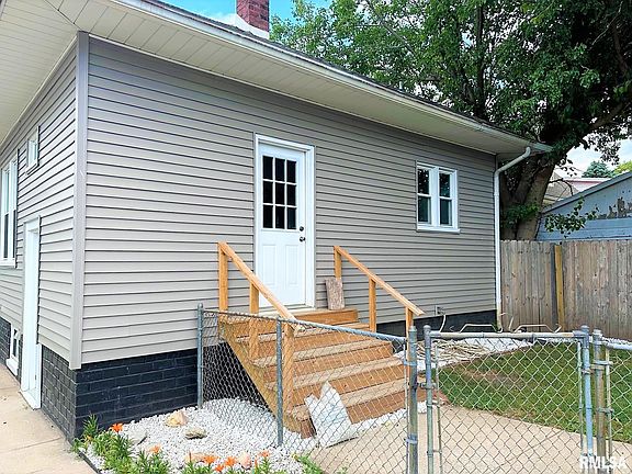 4th image of 1422 E Losey St