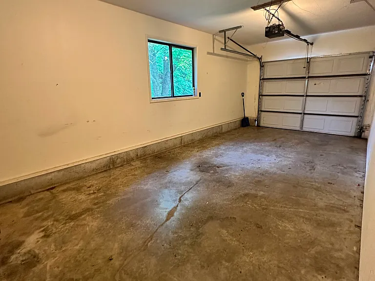6500 Giant City Rd #B — Photo 16