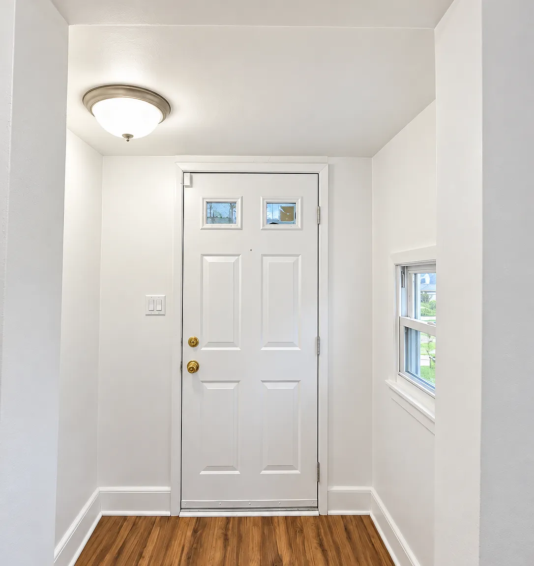 For Rent 3 Bedroom / 2 Full Bath Home $1,400/Month | Available Immediately | Cmha Welcome — Photo 1