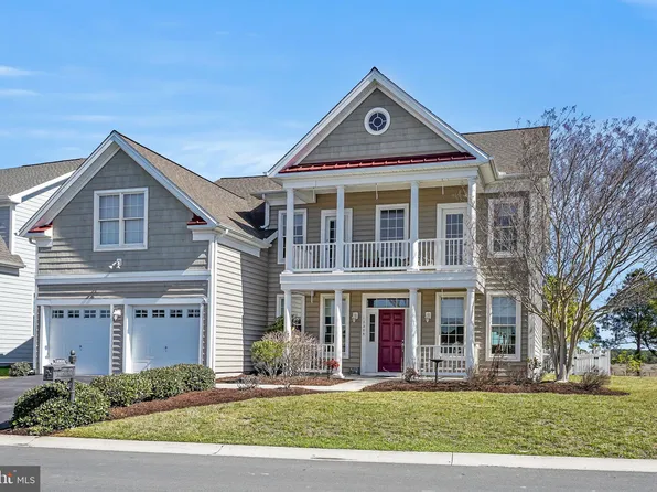 12355 Hidden Bay Dr, Berlin, MD 21811