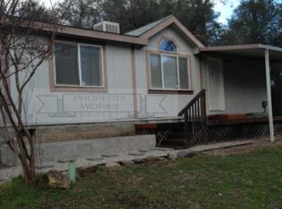 17826 Irish Rd, Redding, CA 96003