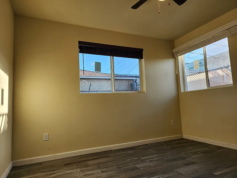 1222 W 90th St #1/2-A — Photo 13