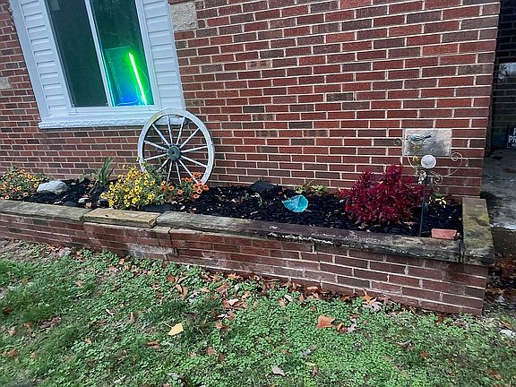 Front flower bed