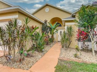 4912 Woodmere Rd, Land O Lakes, FL 34639