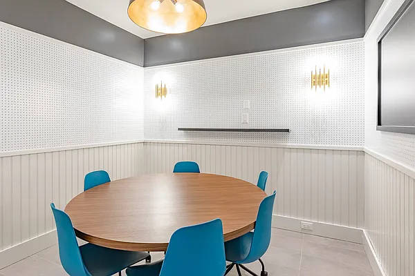 Rented by Brooklyn Group | media 116