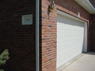 3361 Ridge Park Dr, Lincoln, NE 68504