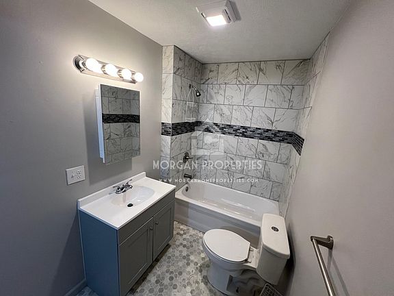 4th image of 608 S Blaine St