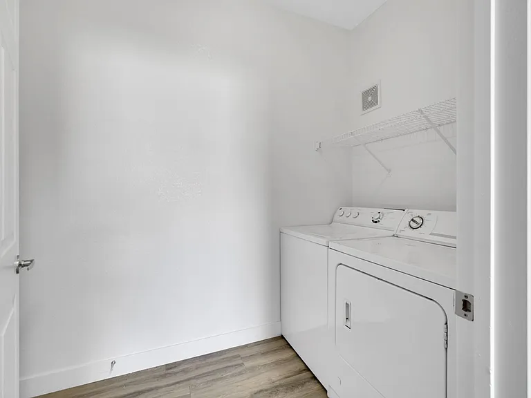 499 Lost Eagle Way — Photo 8