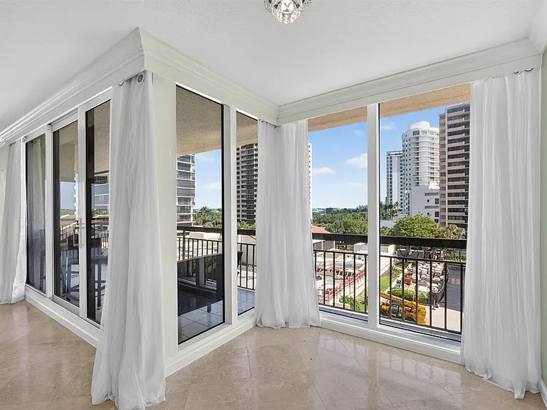 4000 N Ocean Dr #403 — Photo 16