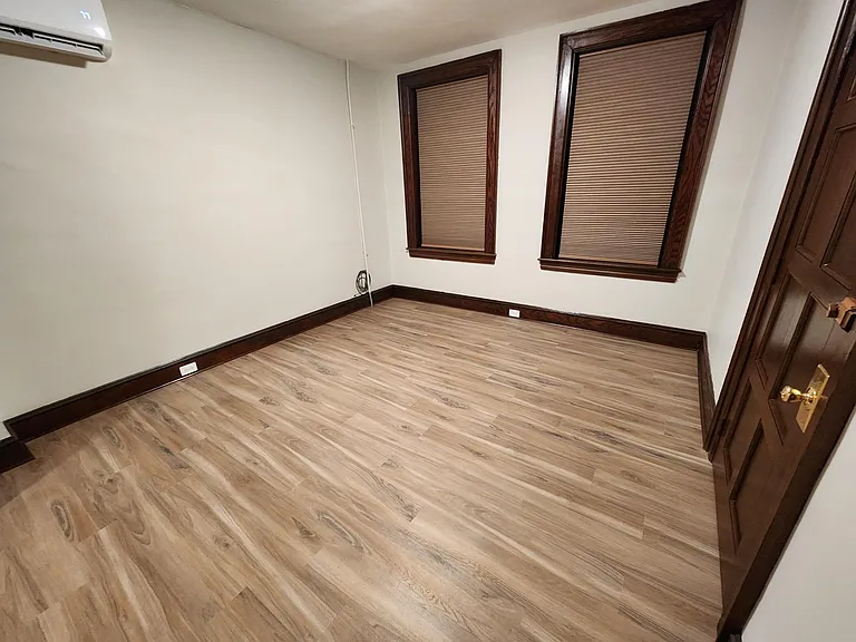 723 N Lime St #1 — Photo 4