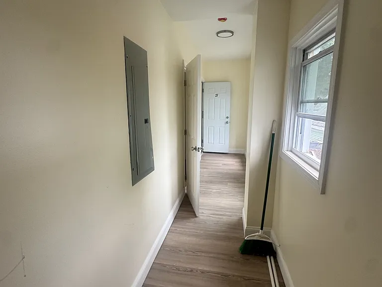 114 Prospect St #2F — Photo 9