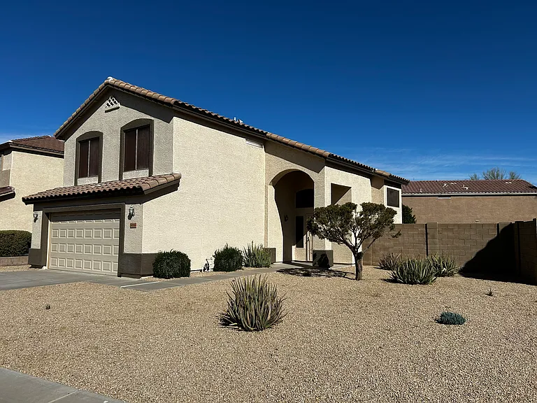 14704 W Carlin Dr — Photo 2