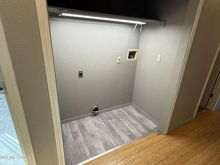 Space for full size washer and dryer
