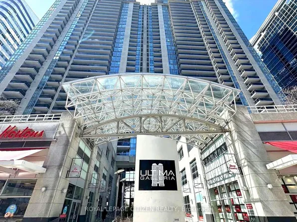4978 Yonge St, Toronto, ON