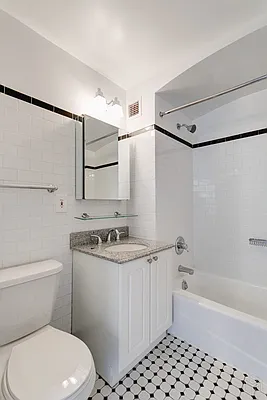 Rented by Halstead Real Estate | media 10