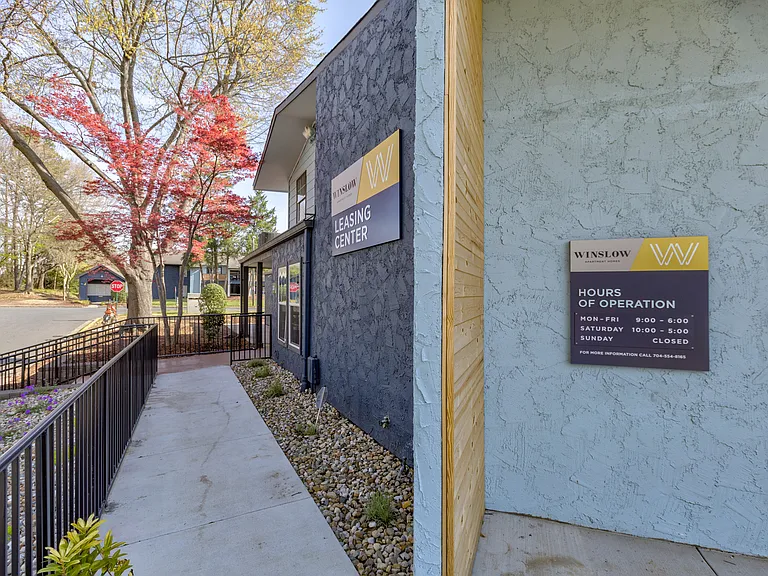 Winslow Apartments — Photo 17