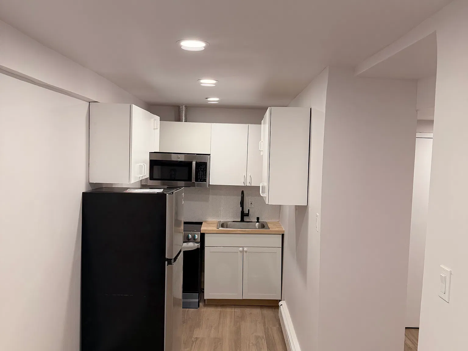 1 bed, $2,200 — Photo 3