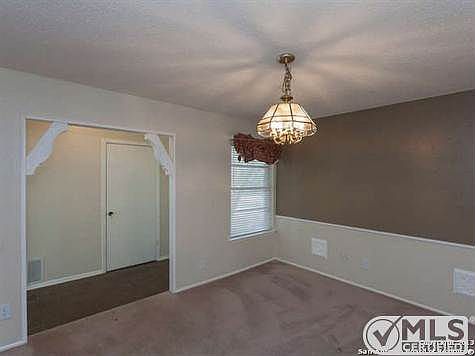 3rd image of 13626 Oak Breeze