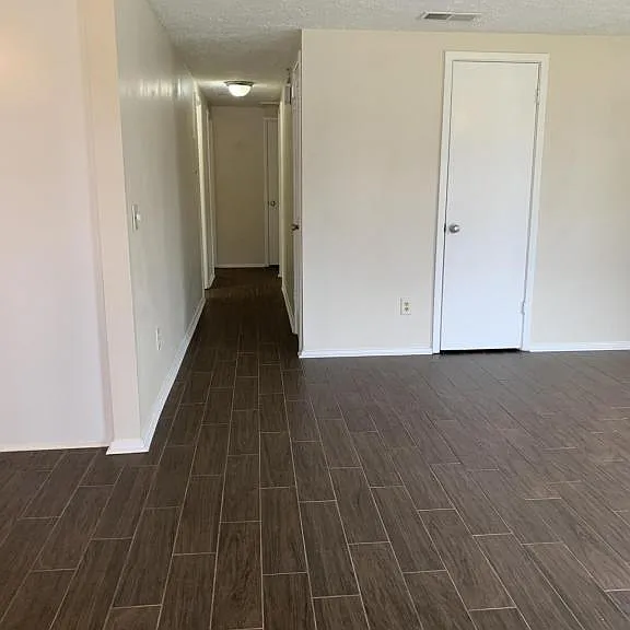 6210 Pridgen St — Photo 10