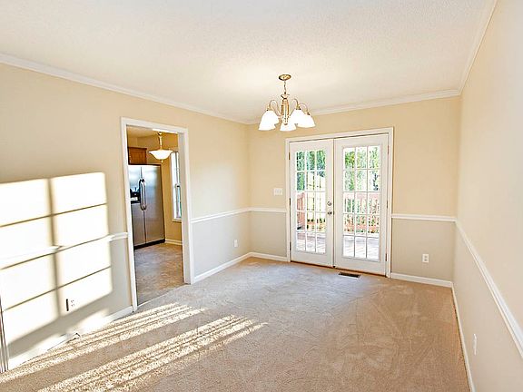 4th image of 3141 Arrow Ln