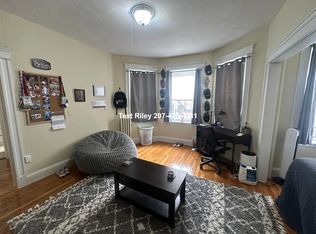 215 Kelton St #10, Allston, MA 02134