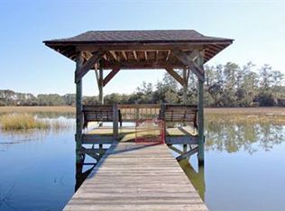 7829 Seafield Rd, Meggett, SC 29449