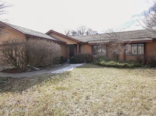 176 N Lyle Ave, Elgin, IL 60123