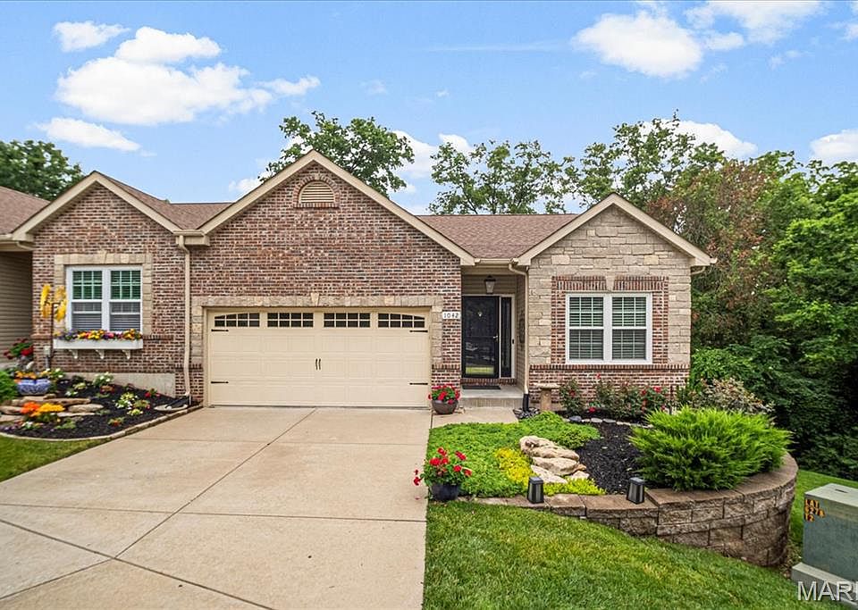 1042 Windsor Crest Ct, Saint Peters, MO 63376 | Zillow