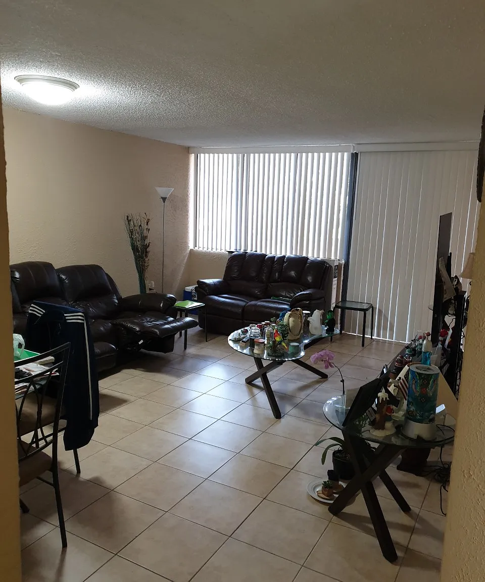 1 bed, 725 sqft, $2,000 — Photo 2