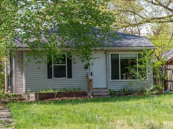 1131 Johnson St, South Bend, IN 46628
