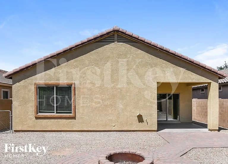4191 E Velasco St — Photo 15