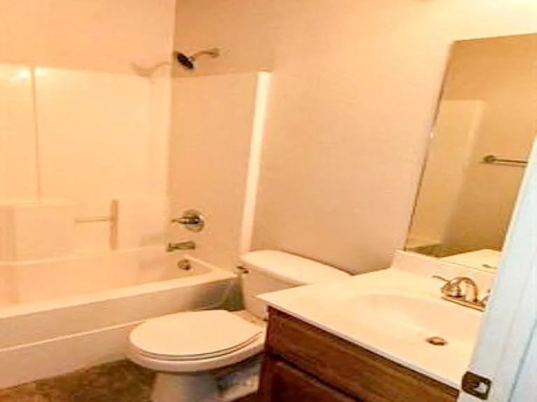 3410 Plateau St — Photo 5