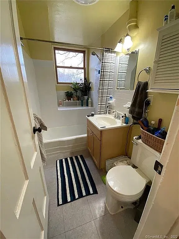 2 bed, 800 sqft, $1,350 — Photo 4