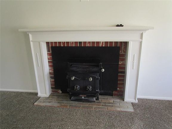 5th image of 114 N Grace Ave
