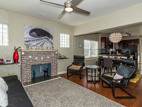 3rd image of 4501 Zuni St
