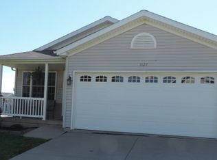 1127 Wanda Way, Bloomington, IL 61704