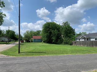 1403 Bailey St, Wharton, TX 77488