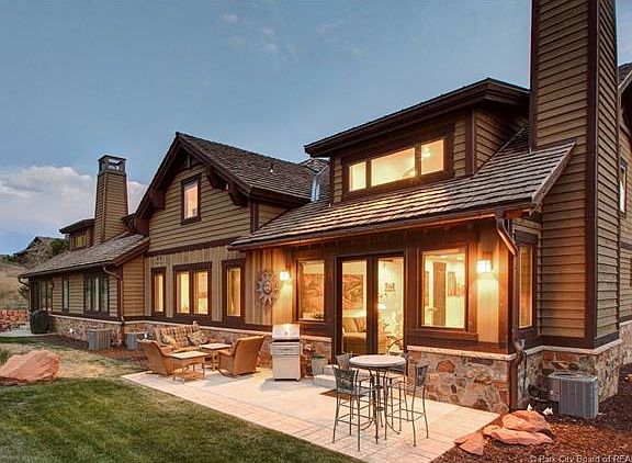 4th image of 1629 E Abajo Peak Ct