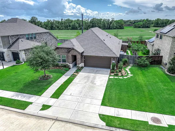 2710 Summer Indigo Trl, Pearland, TX 77089