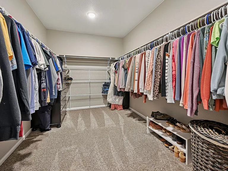 5233 Makalu Dr — Photo 20