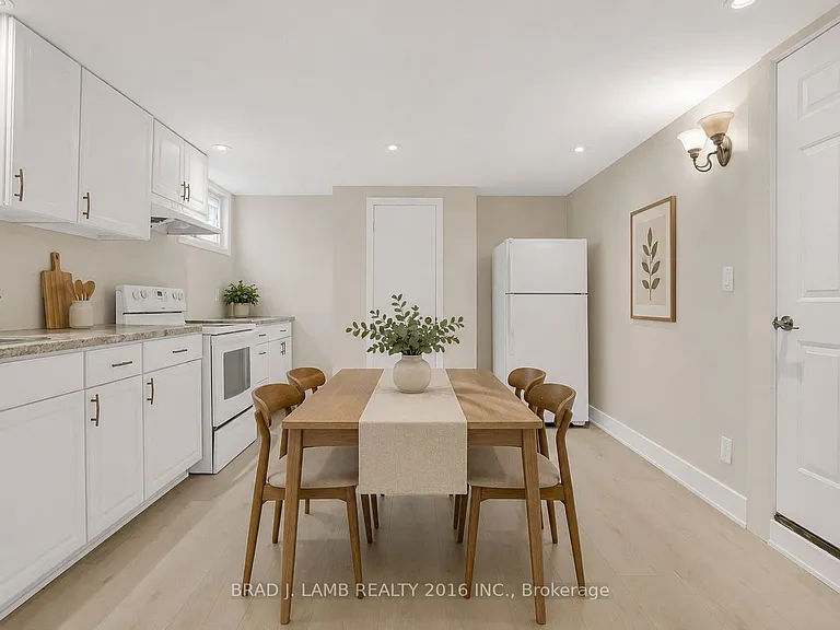75 Marshall St #LOWER — Photo 18