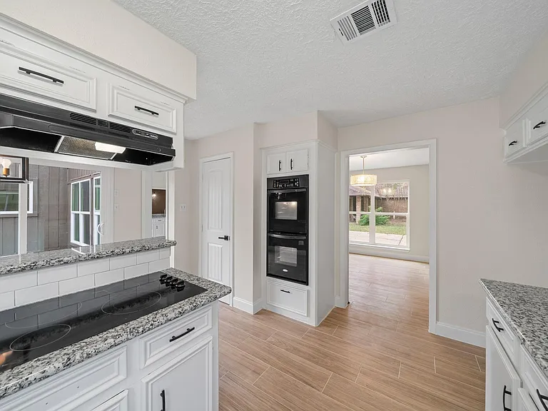 15034 Rose Valley Dr — Photo 14