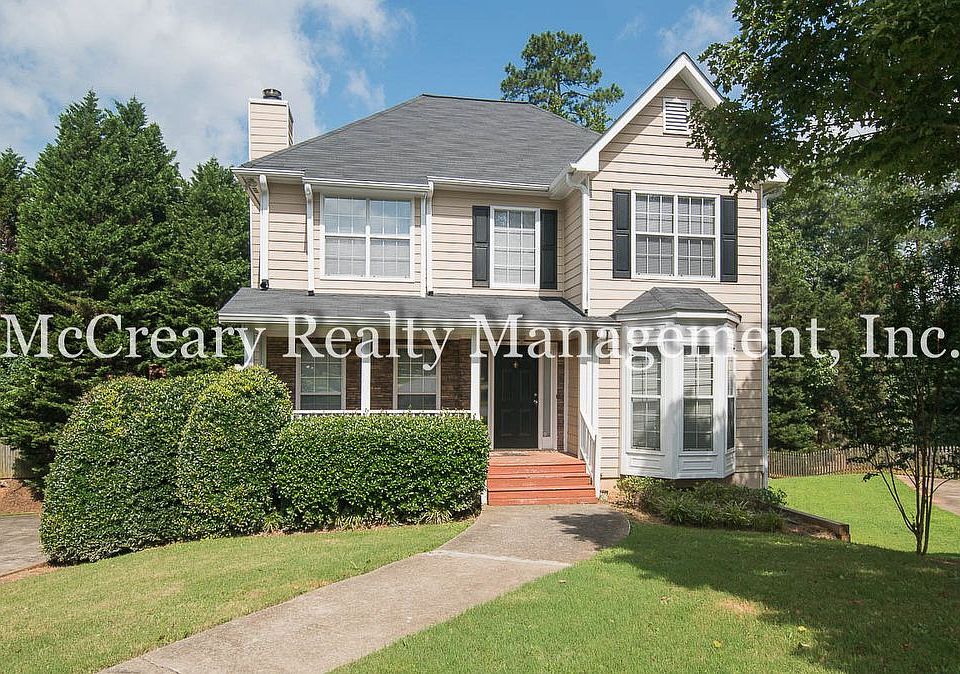 1st image of 560 Antebellum Dr SW