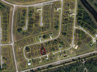 7048 Brazil Cir, Labelle, FL 33935